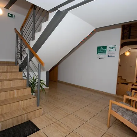 Casa de hóspedes Maxim 2*
