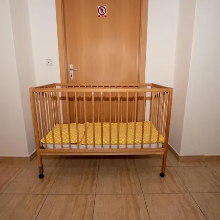 Maxim Penzion 2*